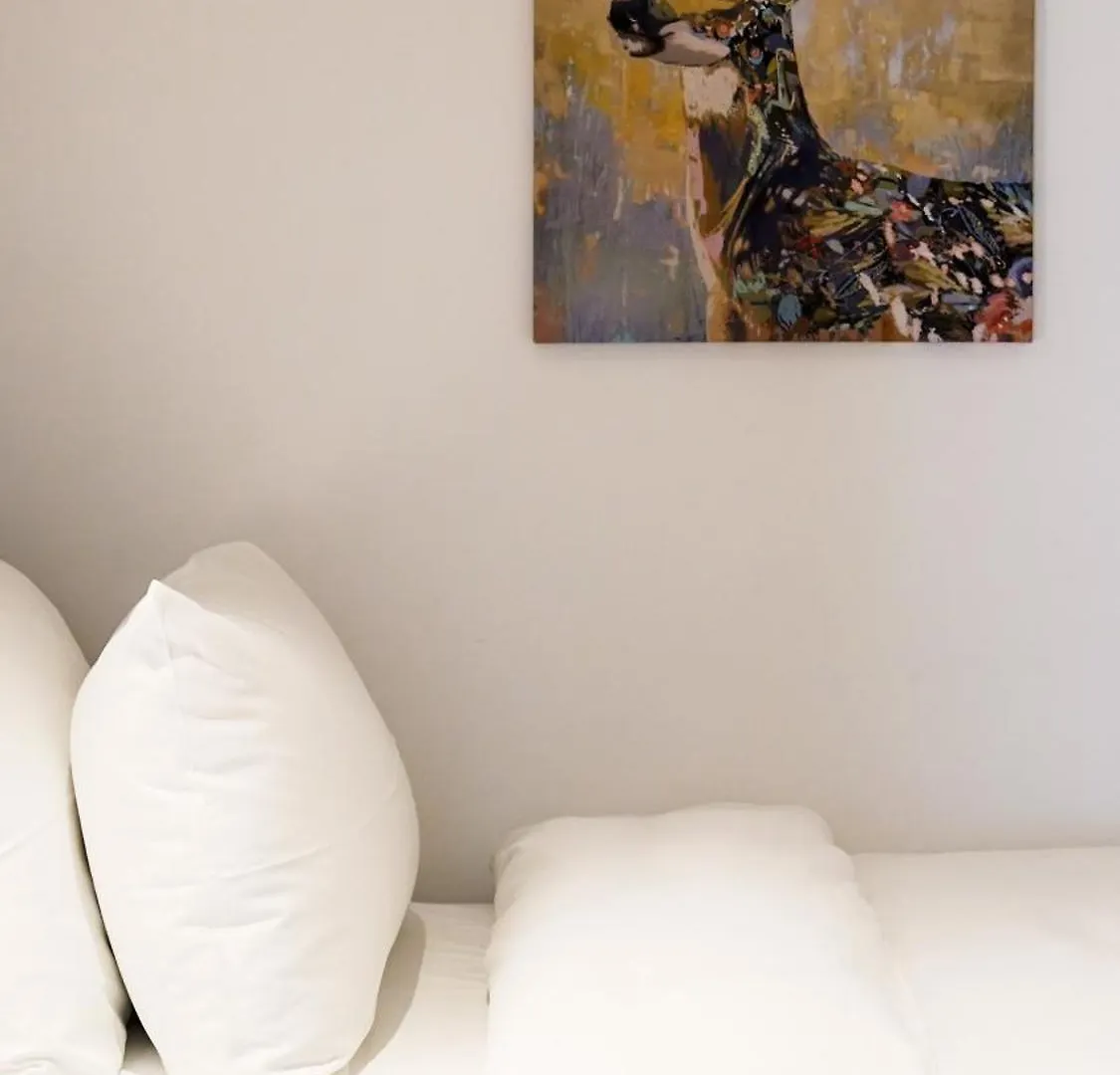 Appartamento 3-Bedroom With Canal Views Voyage Abu Dhabi